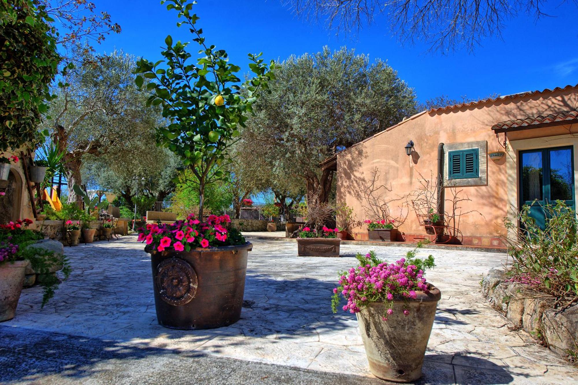 פלאצולו אקריידה Villa Maddalena By Posarellivillas מראה חיצוני תמונה